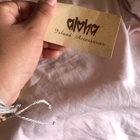 Folding pineapple clutch 🍍 - Picture 3 of 4